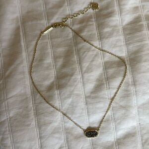Kendra Scott necklace with extender
